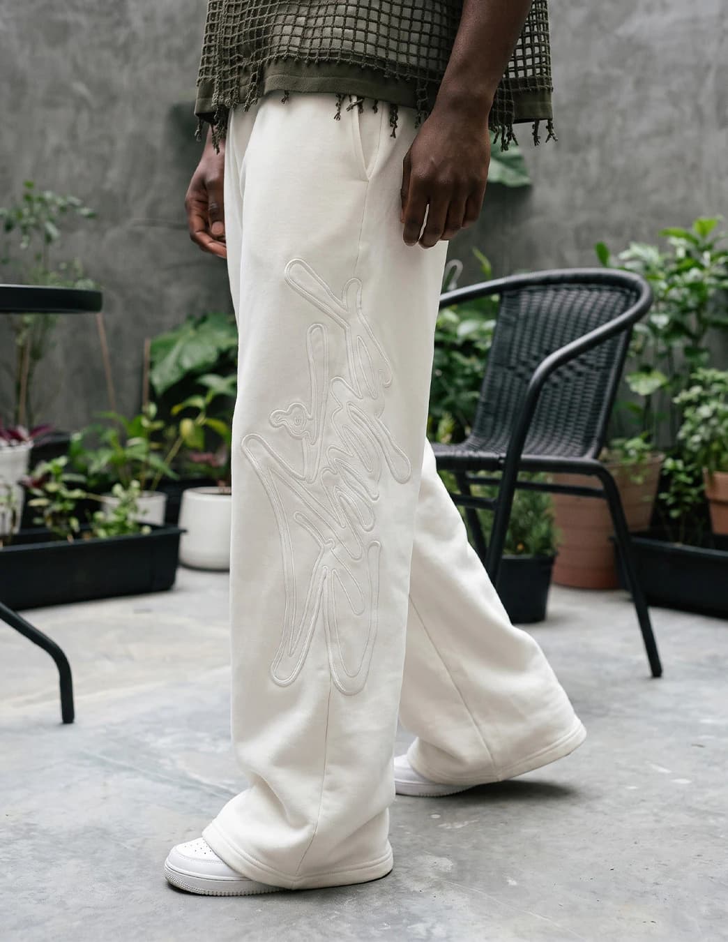 playR Street Sweats Pant (Cream) — view 1